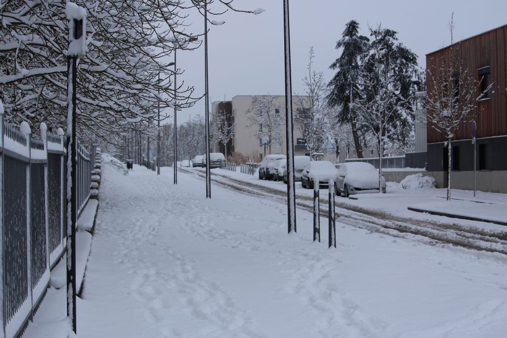 Rue neige Les Mureaux