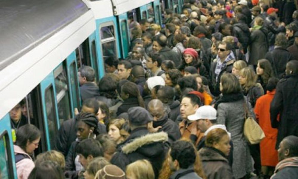 metro greve 5 décembre